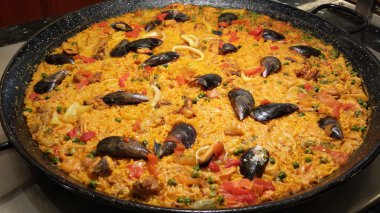 İspanyol yemeği paella