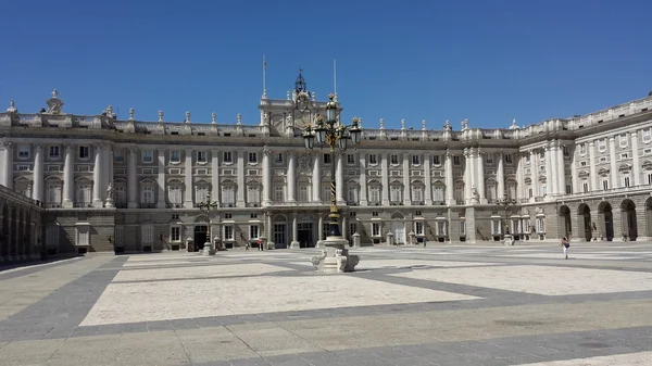 西班牙马德里皇家宫 — 图库照片