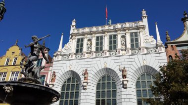 Artus mahkeme, Neptün ün çeşme Gdansk, Polonya