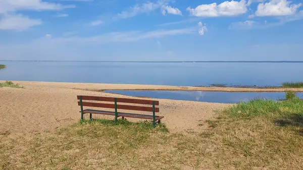 Bench Shore Lake Calm Water Merges Sky — Stock Photo, Image