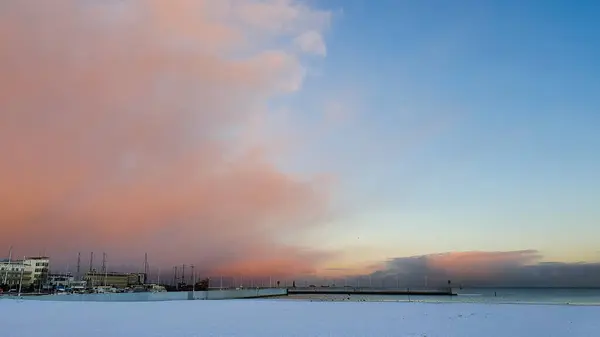 Colori Incredibili Del Cielo Spiaggia Gdynia Nei Colori Del Sole — Foto Stock