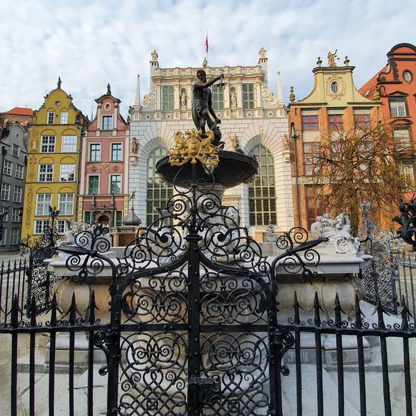 Vacker Fontän Den Gamla Stadskärnan Gdansk Polen — Stockfoto