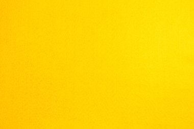 Keçeli siyah bir arka plan üzerinde renkli