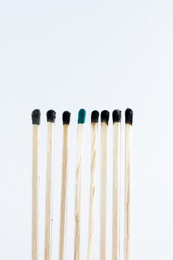 bir arka plan üzerinde ahşap maçlar