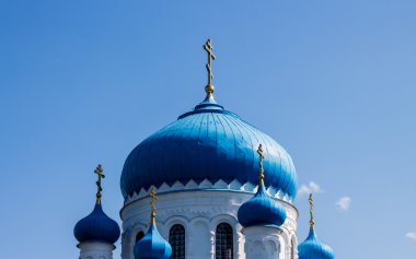 Rus Ortodoks Kilisesi binası.