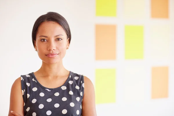 Designer smiling at camera — Stock Photo, Image