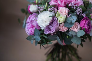 güzel parlak düğün buketi 