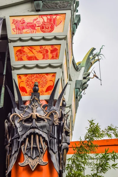 Hollywood boulevard Visa Grauman's Chinese Theater på Hollywood Boulevard — Stockfoto