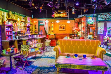 Warner Bros fotoğraf sayısı içinde. Stüdyo tur Hollywood, VIP tur. ayarla lego city film, Süpermen takım, süslemeleri, stüdyo arkadaşları Tv programı, kayıt