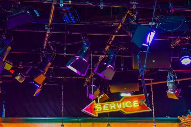 Warner Bros fotoğraf sayısı içinde. Stüdyo tur Hollywood, VIP tur. ayarla lego city film, Süpermen takım, süslemeleri, stüdyo arkadaşları Tv programı, kayıt