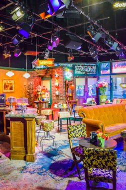 Warner Bros fotoğraf sayısı içinde. Stüdyo tur Hollywood, VIP tur. ayarla lego city film, Süpermen takım, süslemeleri, stüdyo arkadaşları Tv programı, kayıt