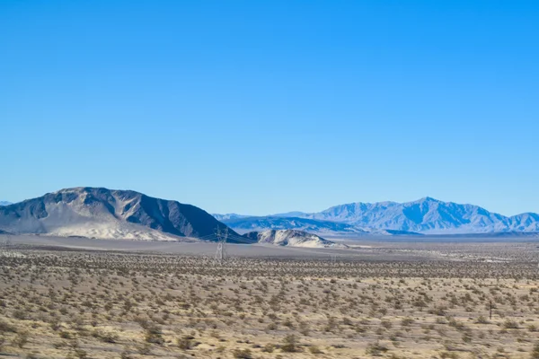 Viewing the Sierra Nevada Mountains — Stock Photo, Image