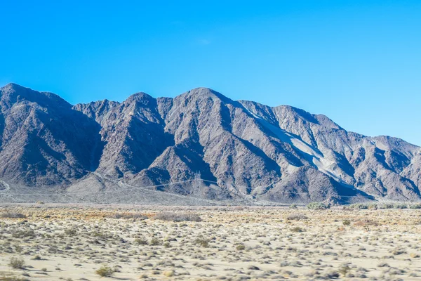 Viewing the Sierra Nevada Mountains — Stock Photo, Image