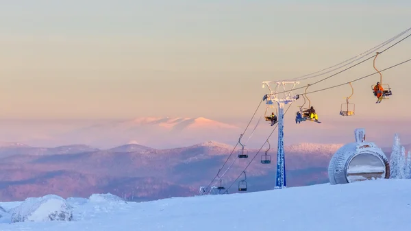 Pôr Sol Inverno Topo Montanha Sheregesh Sibéria Rússia — Fotografia de Stock