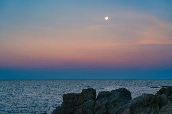 Vacker Solnedgång Över Havet — Stockfoto