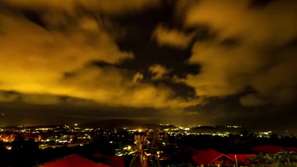 Zachód słońca na tropikalnej wyspie. 4k time-lapse. — Wideo stockowe