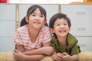 şirin Asyalı çocuk