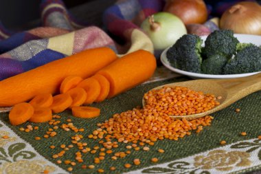 Kırmızı mercimek avuç