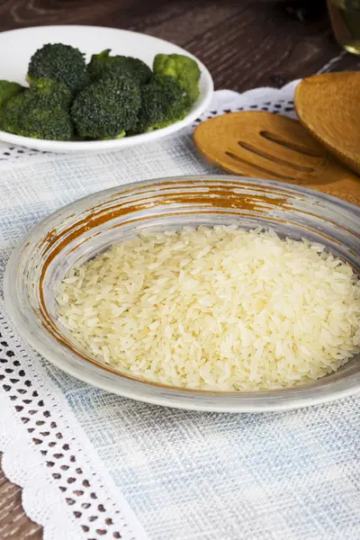 Puñado de granos de arroz — Foto de Stock