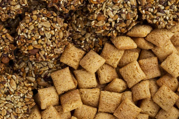 Puñado de cereales secos —  Fotos de Stock