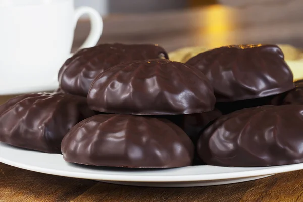 Marshmallows in chocolate — Stock Photo, Image