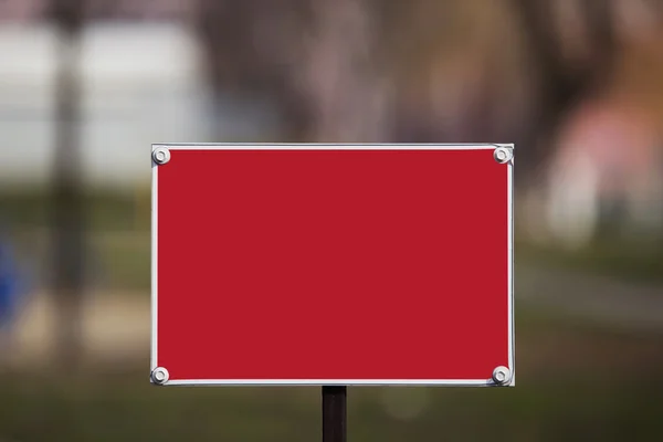 Sinal de aviso vermelho vazio — Fotografia de Stock