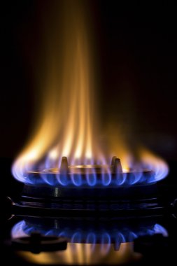 gaz brülörleri yaktı