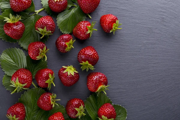 Kırmızı olgun çilek