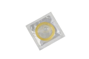 Prezervatif paket içinde