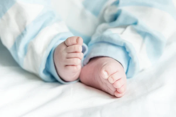La foto fue tomada del recién nacido a la obstetricia y ginecología — Foto de Stock