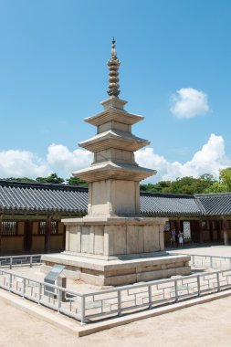 Gyeongju, Güney Kore - 18 Ağustos 2016: taş pagoda Seokgatap Bulguksa Tapınağı, Güney Kore.