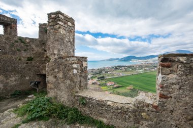 Romalılar zamanında, Elealı Velia olduğunu bir Antik şehir Magna Grecia