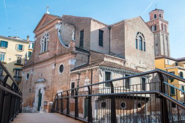 Streets and bridges of Venice