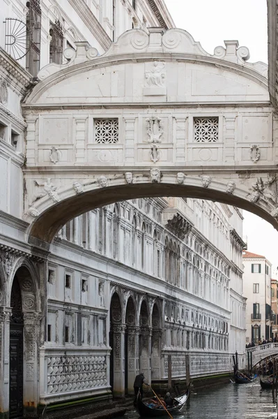 Calles y puentes de Venecia — Foto de Stock