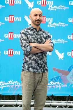 Aktör Maccio Capatonda