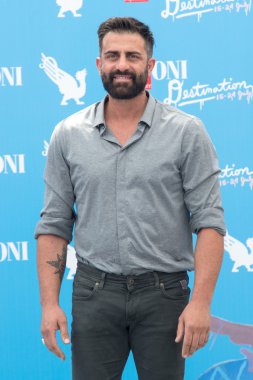 Aktör Simone Montedoro