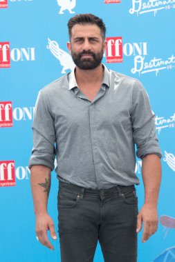 Aktör Simone Montedoro