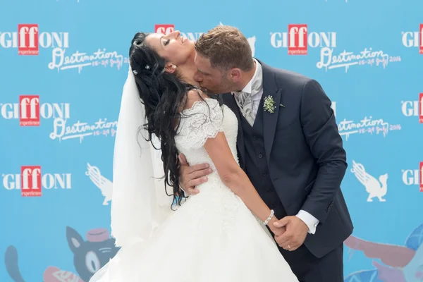 Couple marié au Giffoni Film Festival — Photo