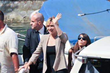 Oyuncu Kate Winslet Venedik, İtalya Eylül 2011 tarihinde 68 Venedik Film Festivali sırasında sinema Sarayı'nda.