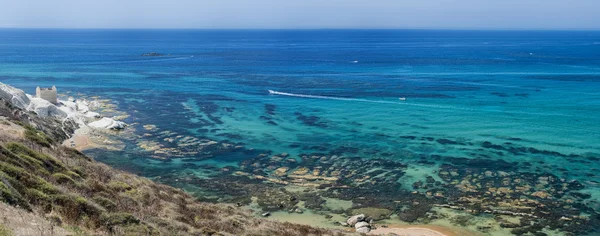 Beyaz ucu, Agrigento Sicilya - İtalya
