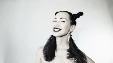 Güzel seksi şık duygusal kadın 