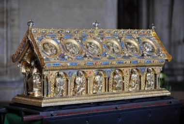 St. Maurus'u sandığa