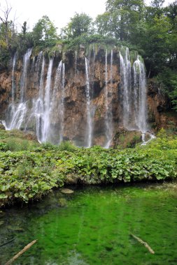 cascadas en el Parque Nacional de plitvice