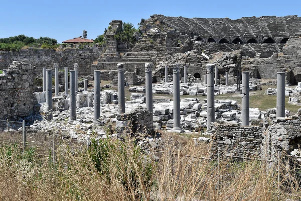 Rovine antiche a Side, Turchia — Foto Stock