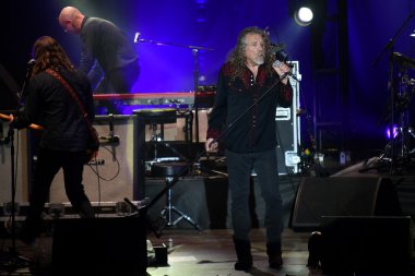 Ünlü İngiliz şarkıcı Robert Plant