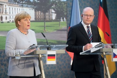 Angela Merkel ve Bohuslav Sobotka
