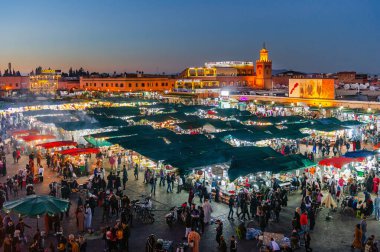 Akşamları Jamaa el-Fna Meydanı, Marakeş, Fas