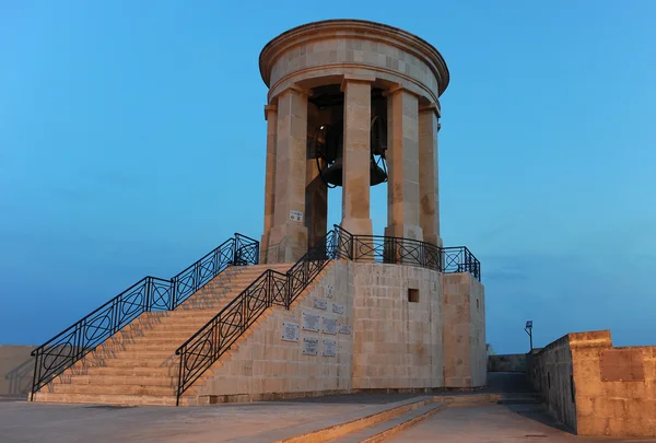Monumento al Gran Sitio en La Valeta, Malta — Foto de Stock