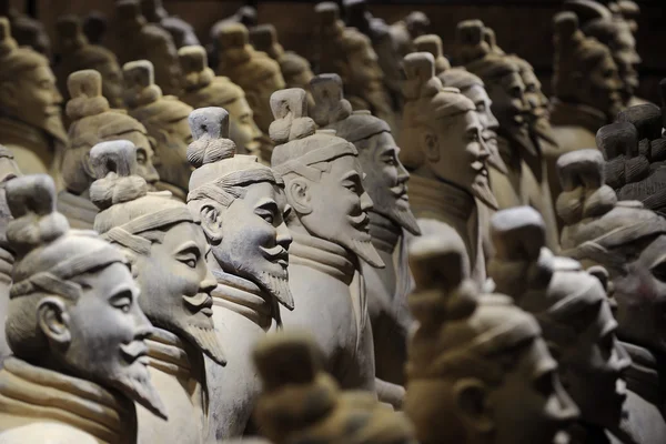 Duplicados de guerreros de terracota de Xian, China — Foto de Stock