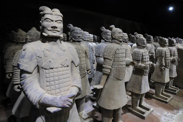 Duplicados de guerreros de terracota de Xian, China — Foto de Stock